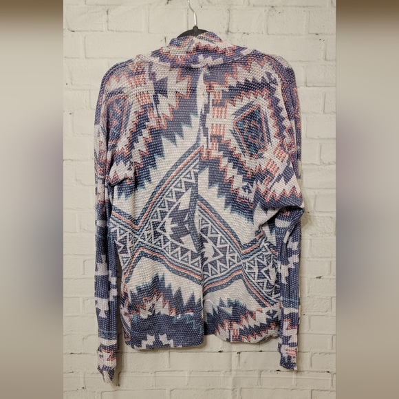 Aztec Cardigan - Picture 2 of 5